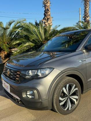VOLKSWAGEN T-CROSS 1.0 200 TSI TOTAL FLEX COMFORTLINE AUTOMÁTICO